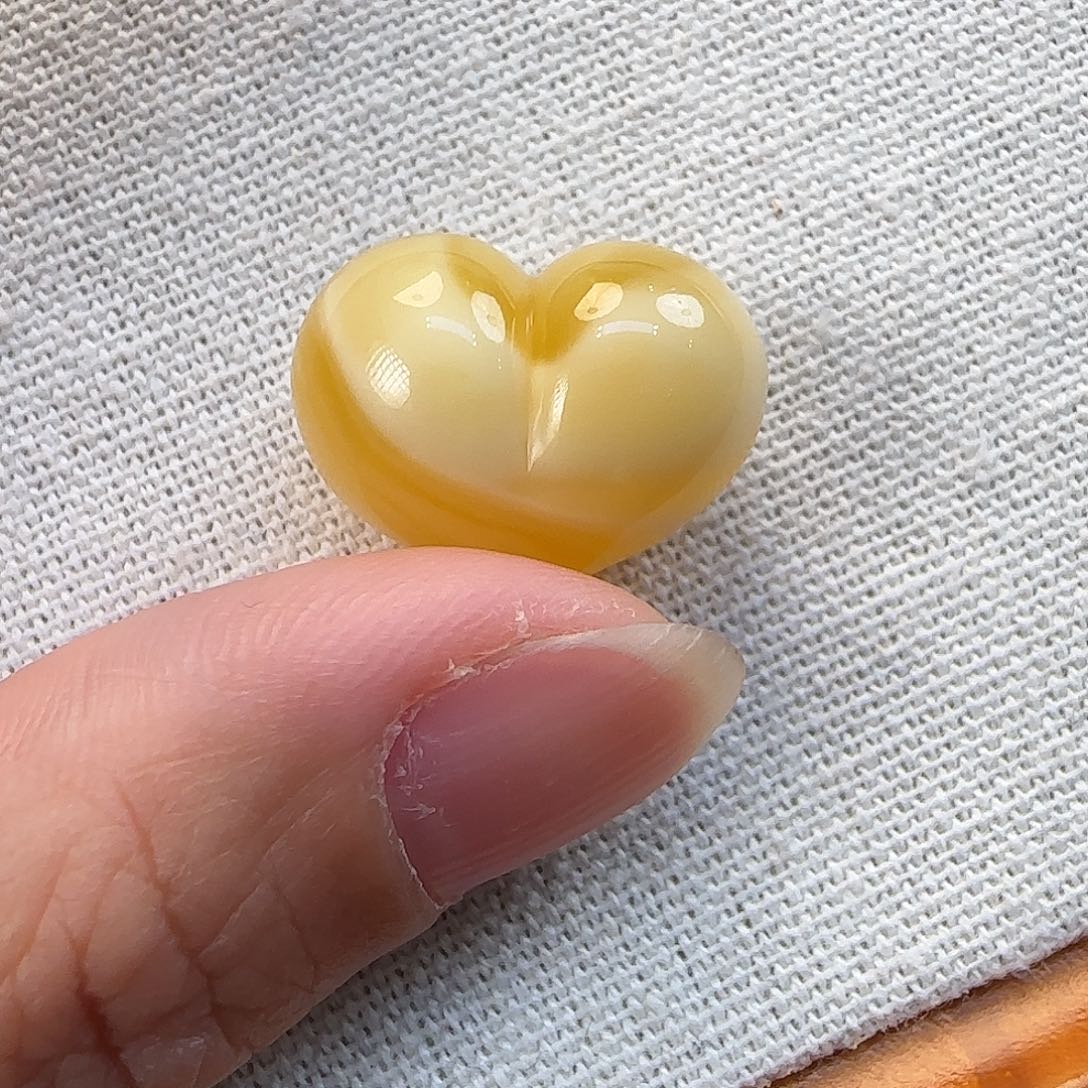 琥珀未镶嵌珠宝奇石晓****哥