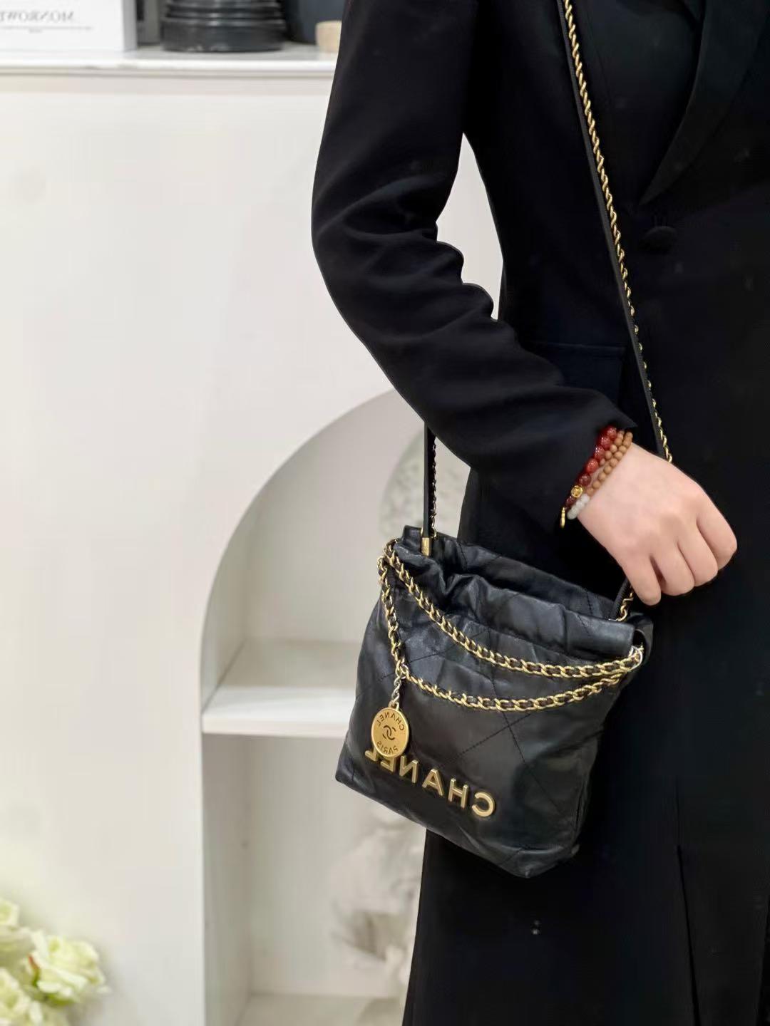 99新 Chanel/香奈儿 chanel 22bag mini黑金/严选