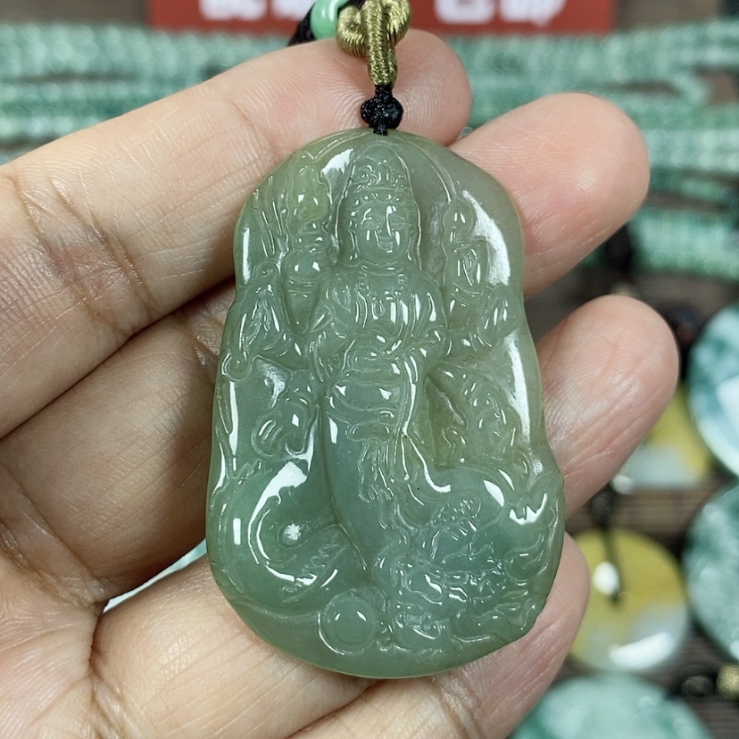 【闪购商品】翡翠颈饰未镶嵌玉吊坠翡翠玉随性御龙千手观音