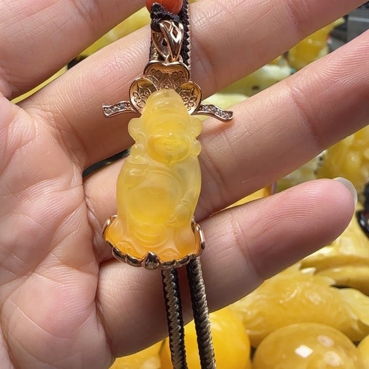 蜜蜡珠宝奇石未镶嵌