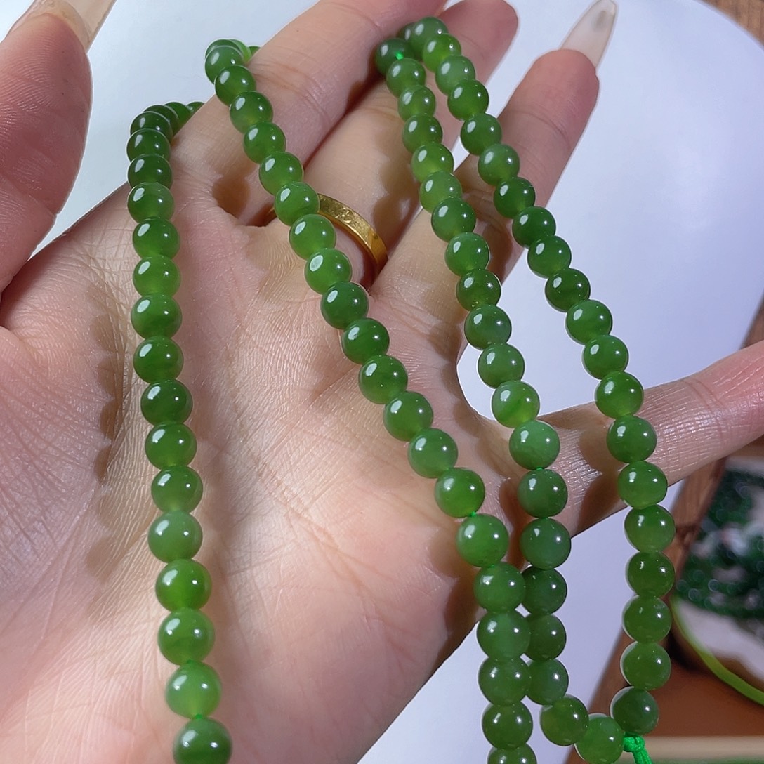 和田玉未镶嵌颈饰1