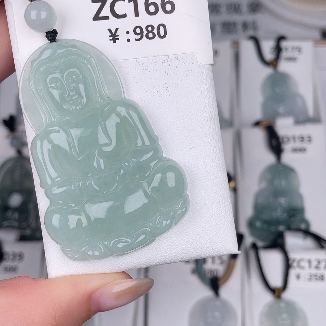 翡翠未镶嵌颈饰zc166