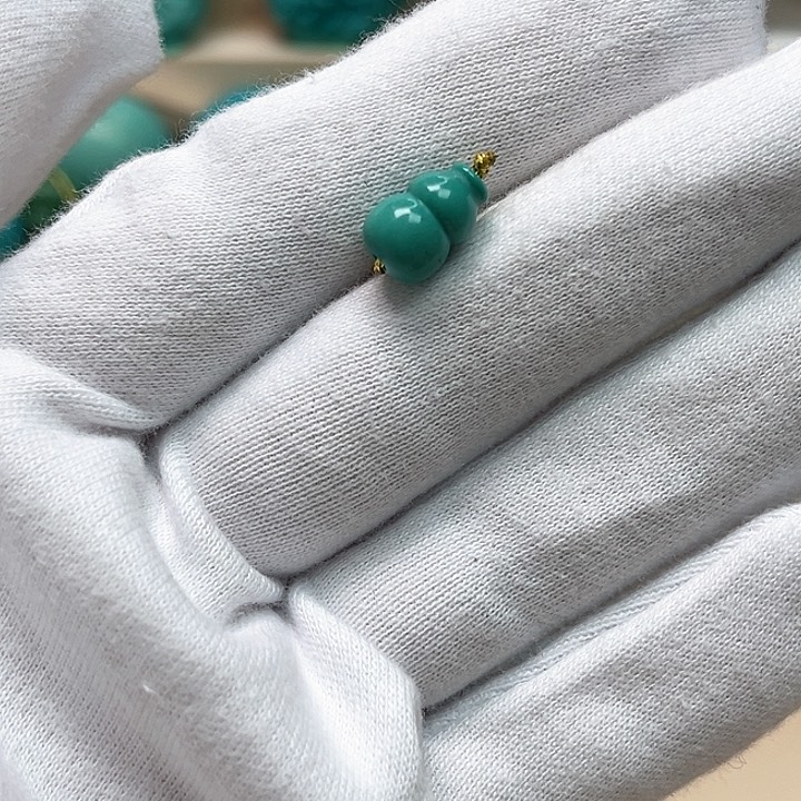 绿松石珠宝未镶嵌