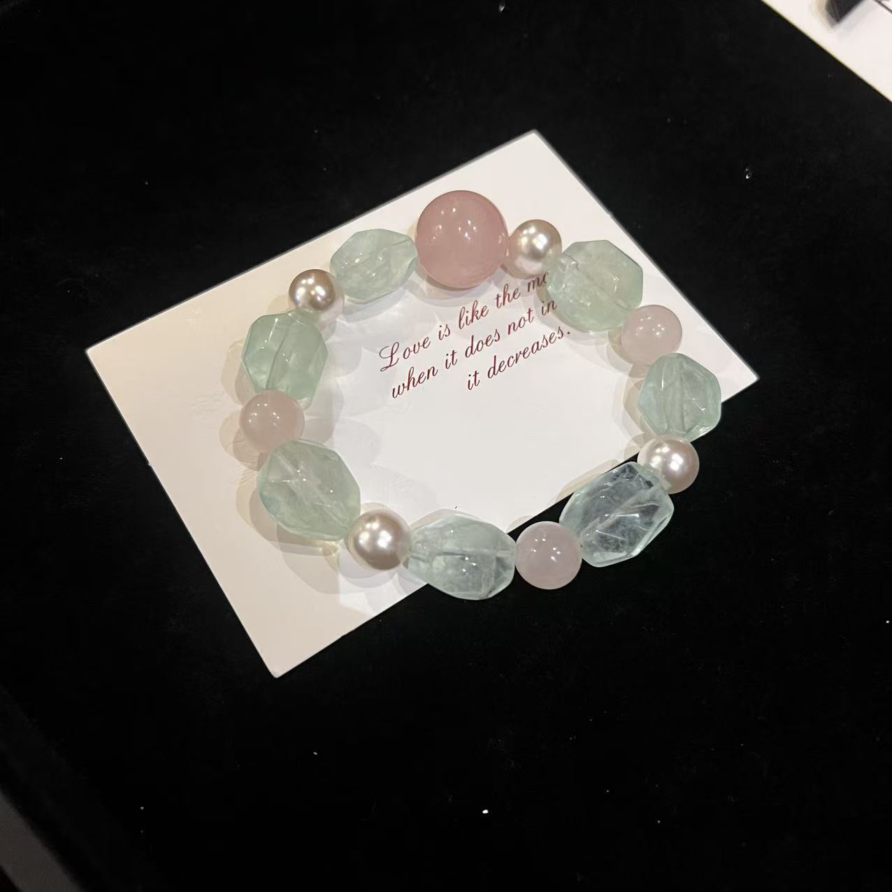 F408 绿萤石随性+顶珠粉晶设计手串 多样性发一