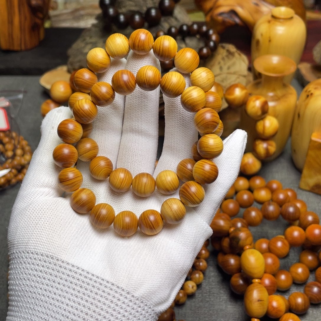 柏木（崖柏）1.2黄泥膏2串