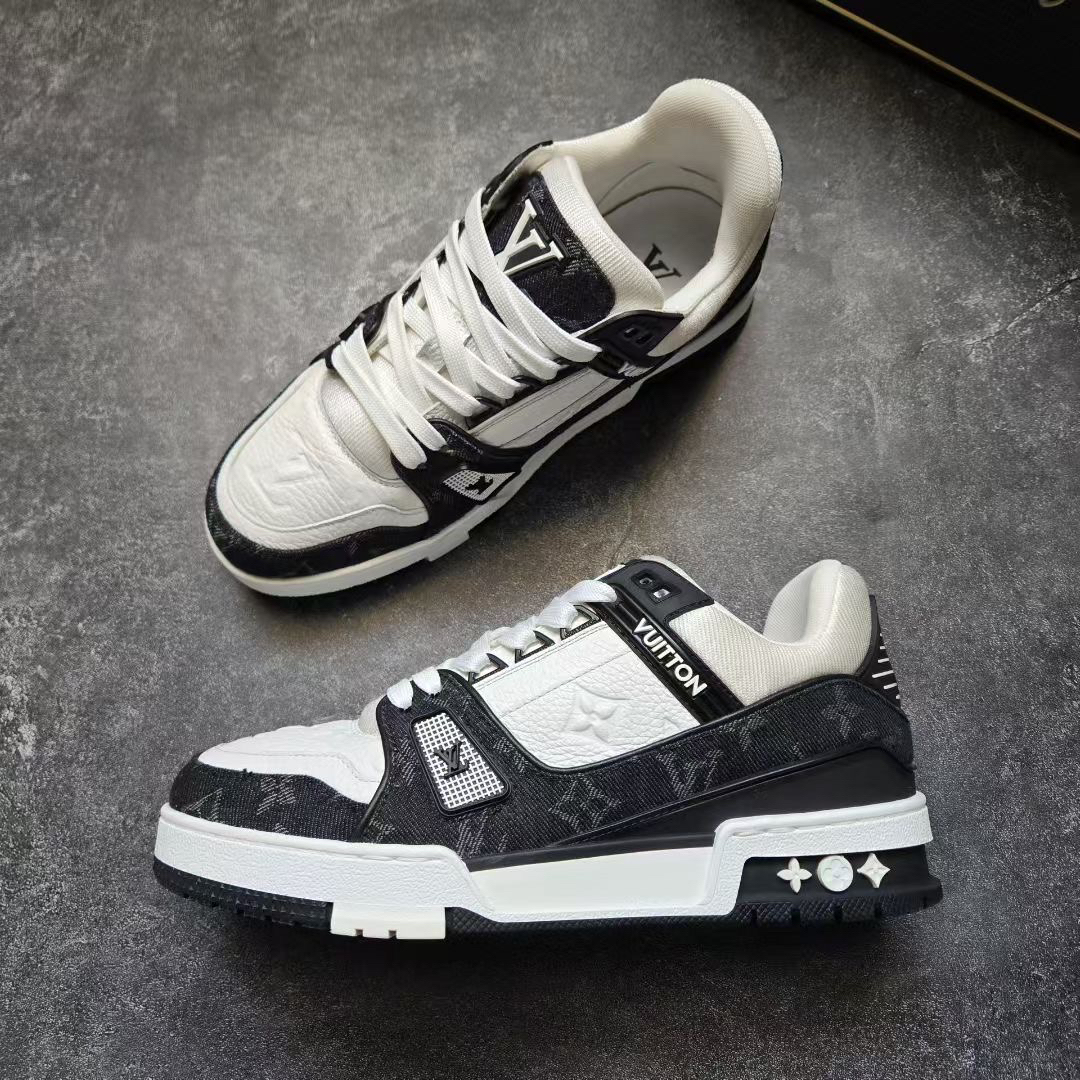 99新 LouisVuitton/路易威登 38码 TRAINER 黑白牛仔 鞋