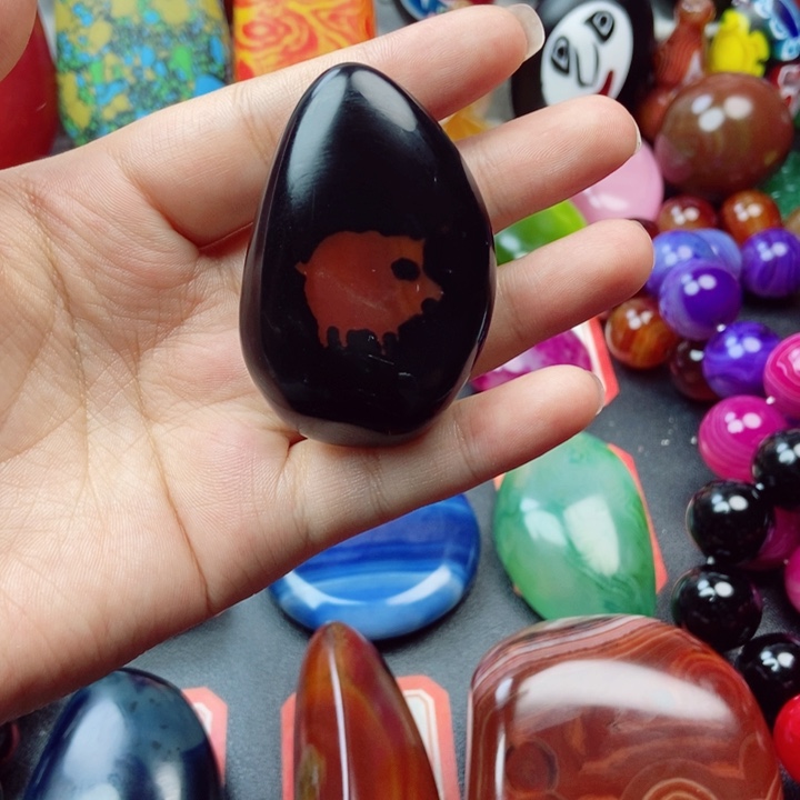 未镶嵌玛瑙/玉髓珠宝奇石