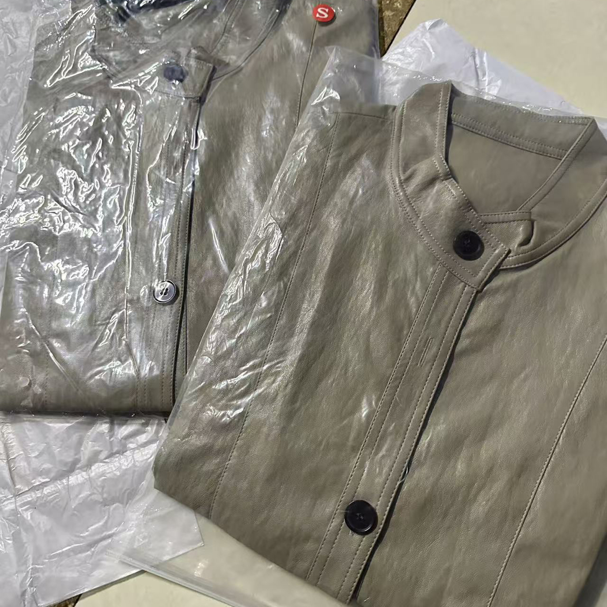 小橙子  皮衣马甲（no退换）