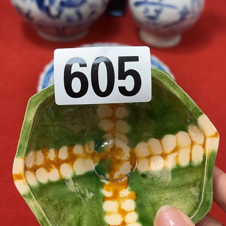瓷片                     