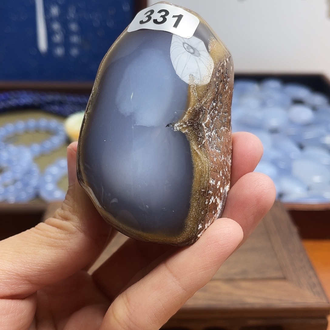 玛瑙/玉髓未镶嵌珠宝奇石