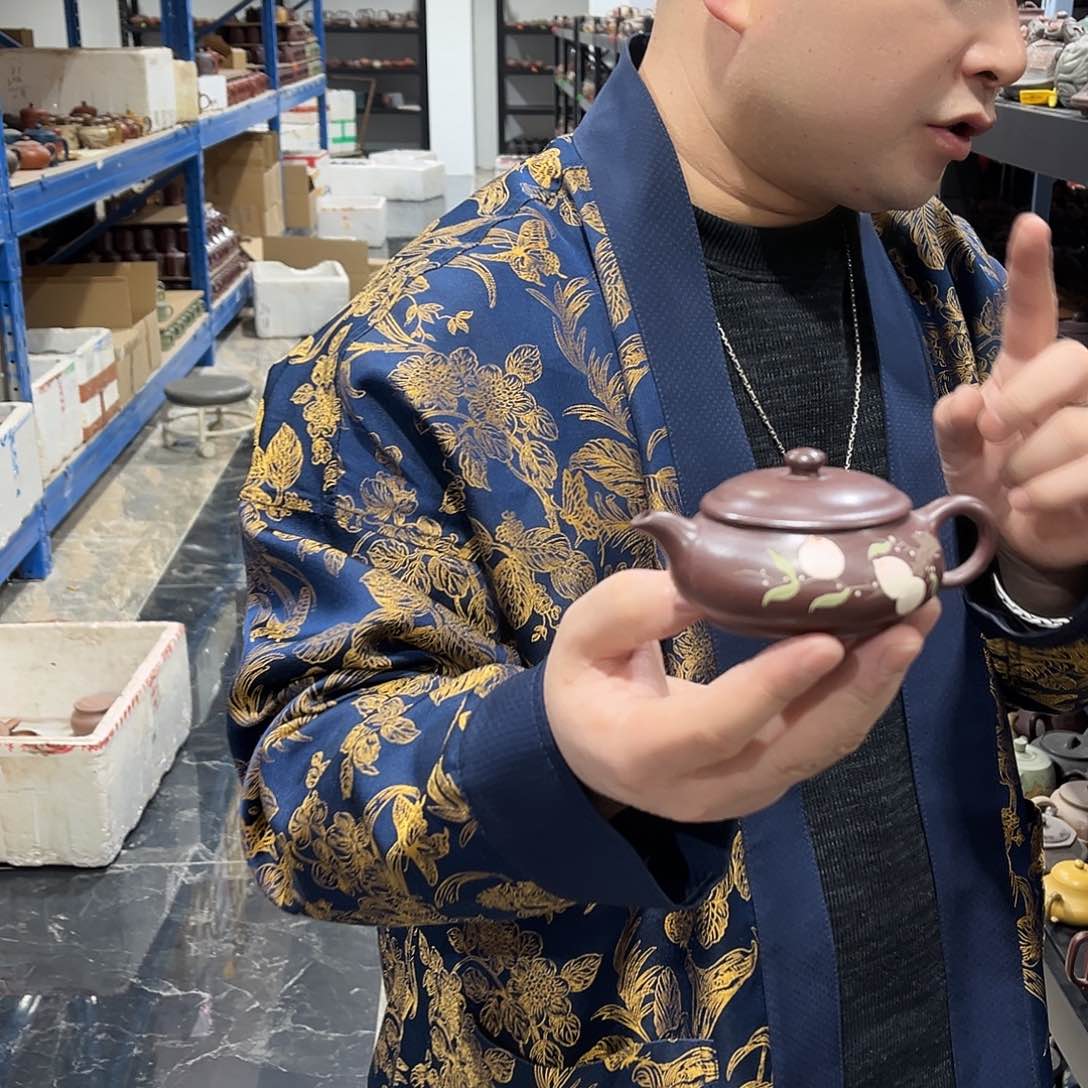 茶壶紫砂omencallmo