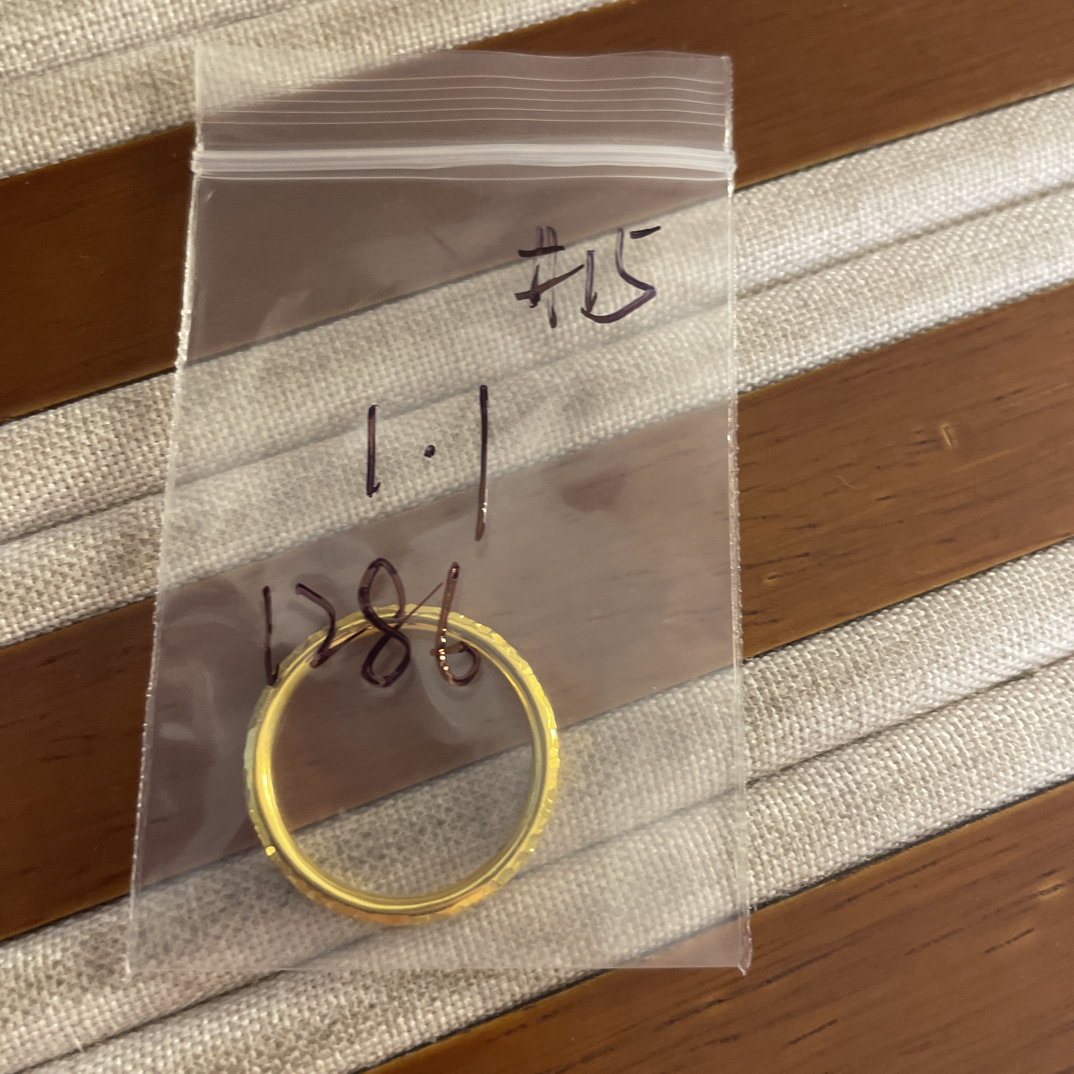 克重1.1  15号 圆筒碎冰冰戒指 足金999