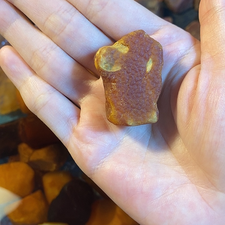 *****未镶嵌琥珀珠宝奇石