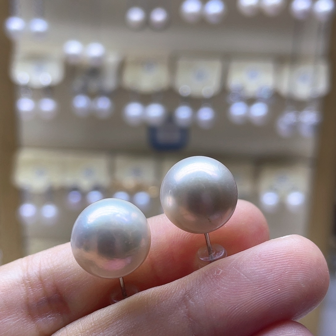 银S925镶嵌耳饰淡水珍珠