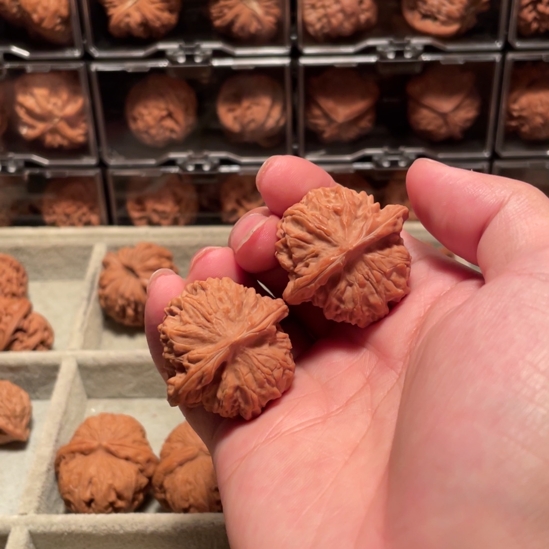 小***糖吊坠文玩核桃小荷花