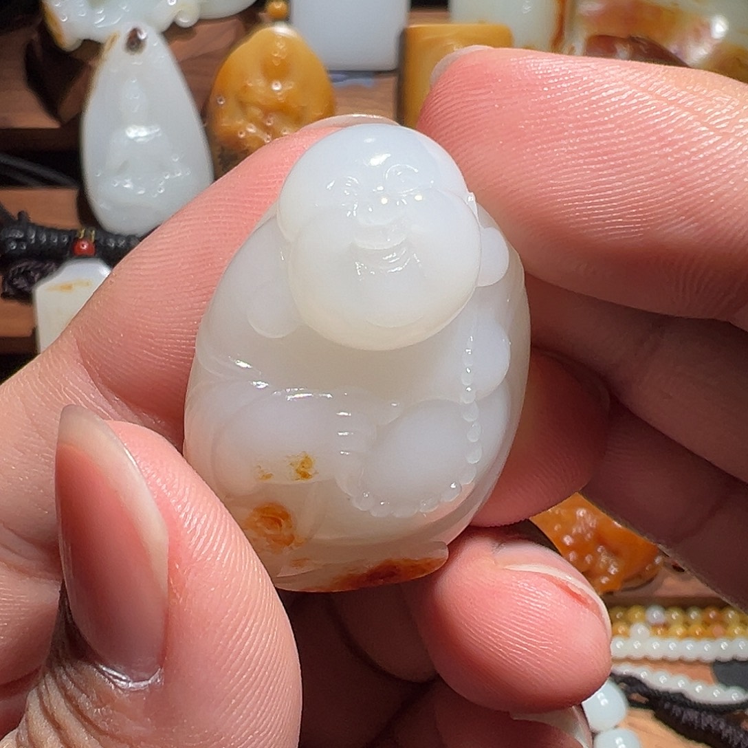 理***国和田玉未镶嵌颈饰