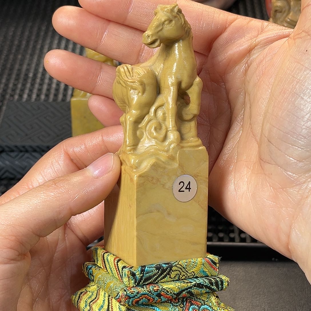 寿山石印石这么大个人都有