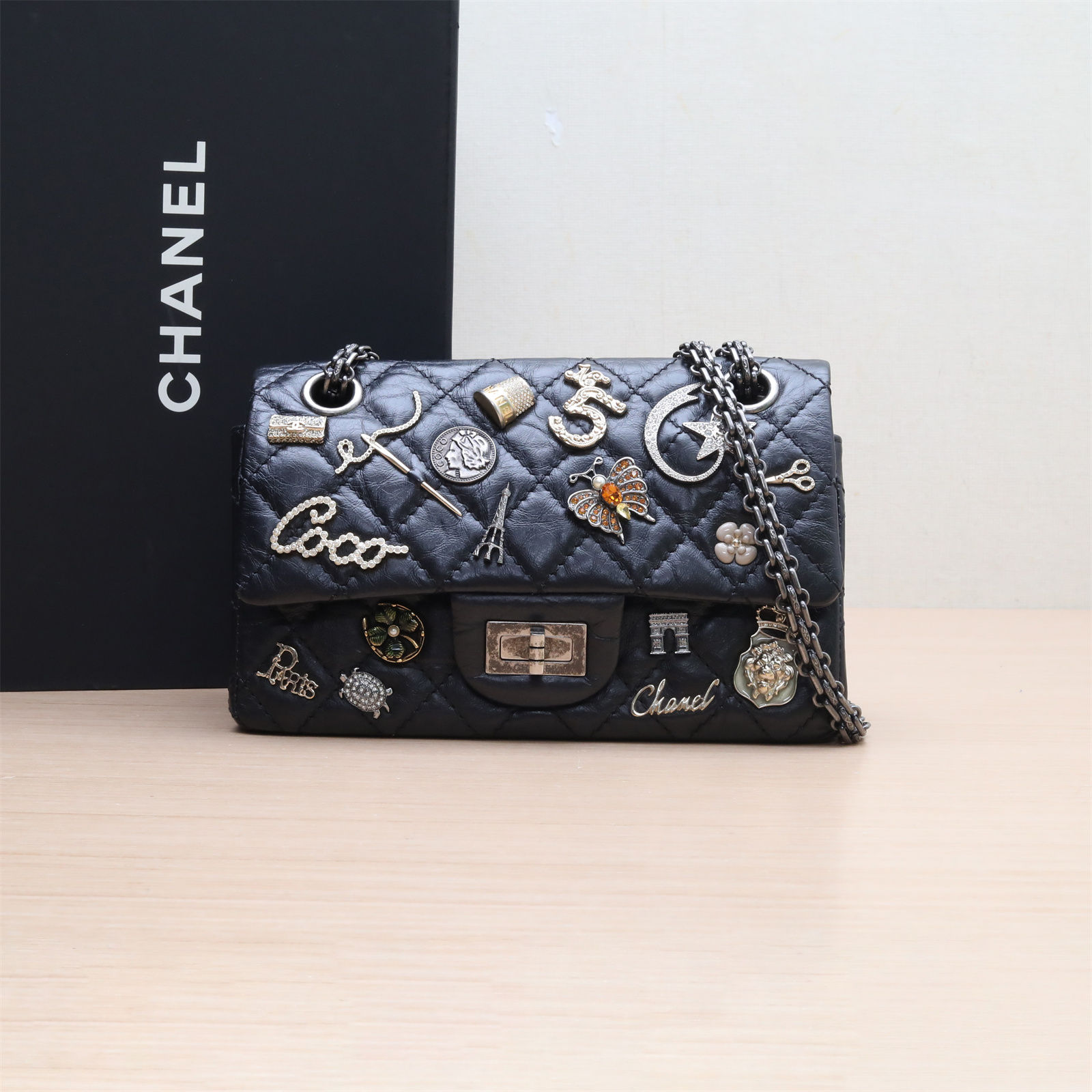 95新 Chanel/香奈儿 小花Jerry 4622987 2.55迷你20开5号蝴蝶徽章