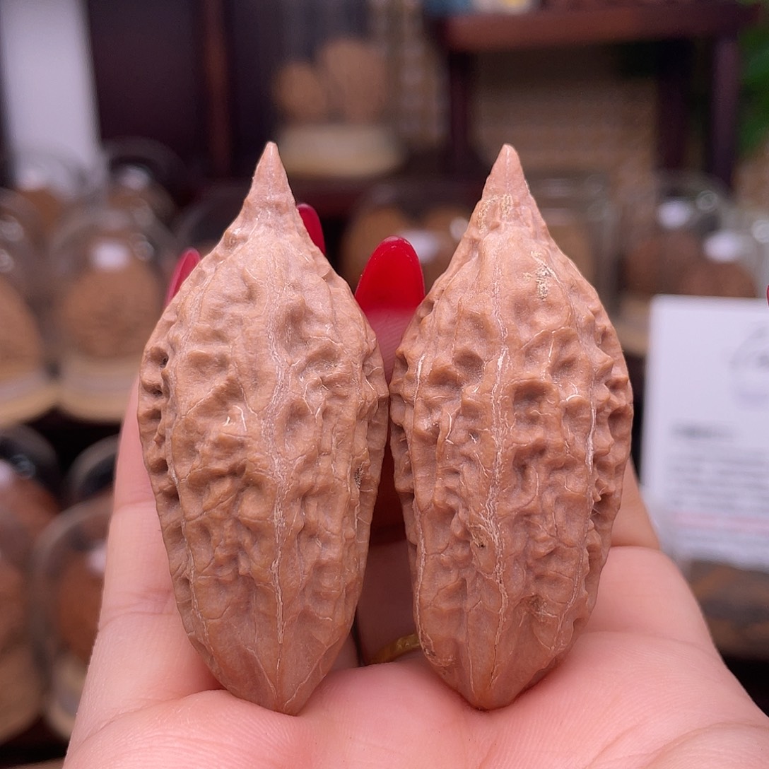 吊坠文玩核桃判官笔