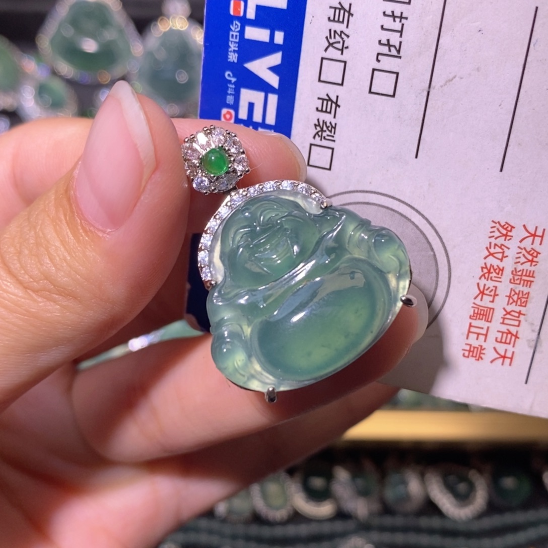 翡翠未镶嵌颈饰天然