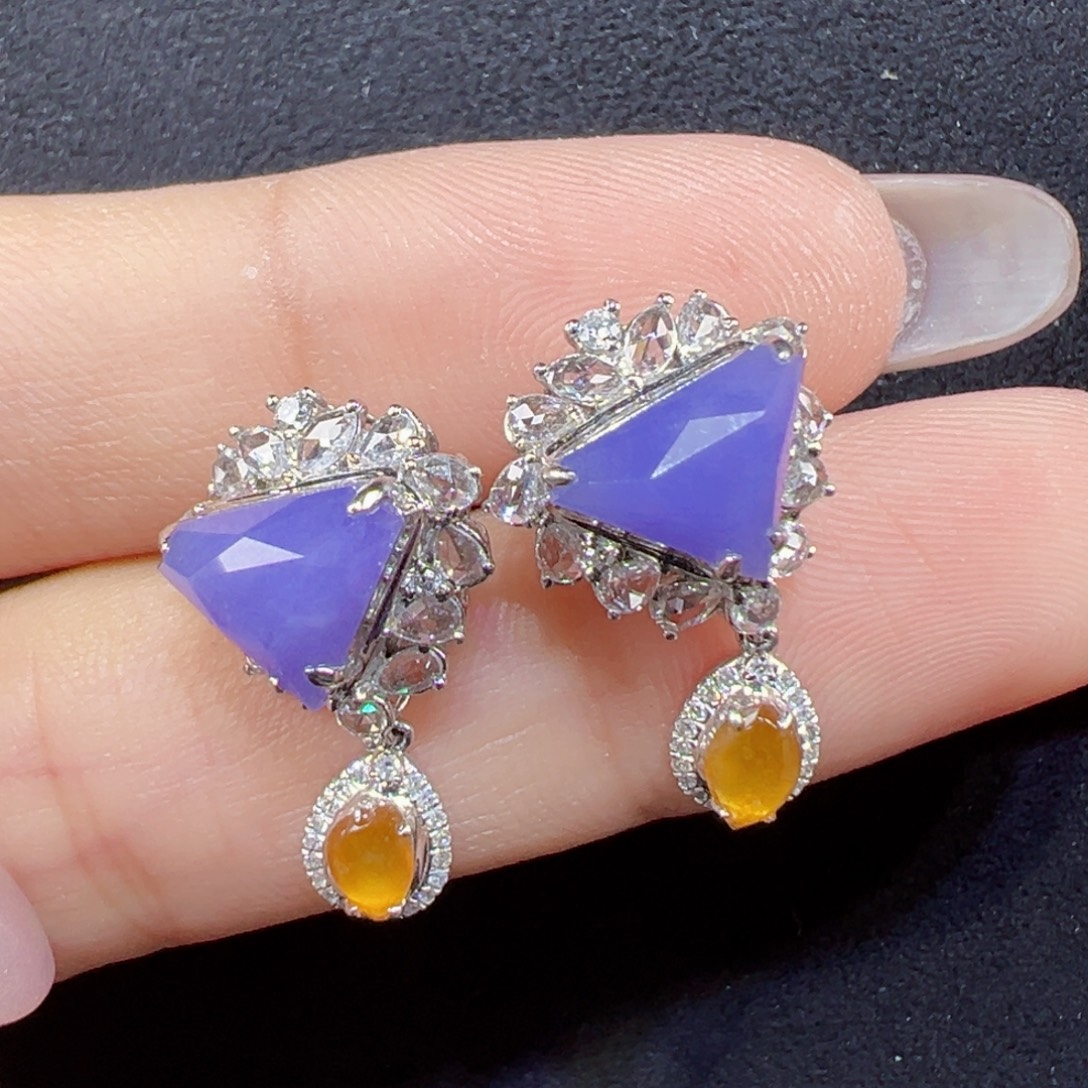 翡翠18K金镶嵌耳饰三角形