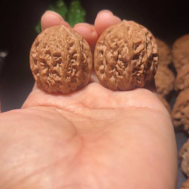 文玩核桃吊坠文玩核桃吊坠野牛35