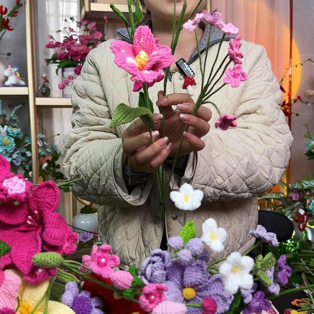 手工钩织设计花束