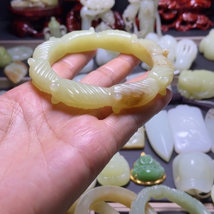 未镶嵌和田玉挂件