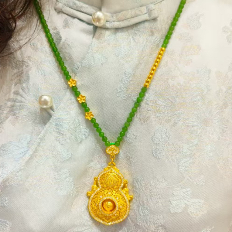 铜合金仿水晶项链 国潮风绿珠桃花链子配四美葫芦一套65长