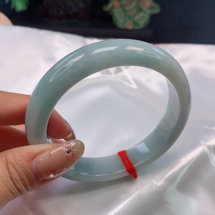 翡翠手镯未镶嵌萌*57圈