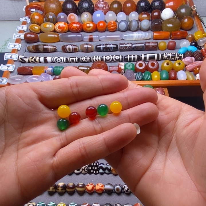 煜***宇玛瑙/玉髓未镶嵌巴西玛瑙饰品桶珠