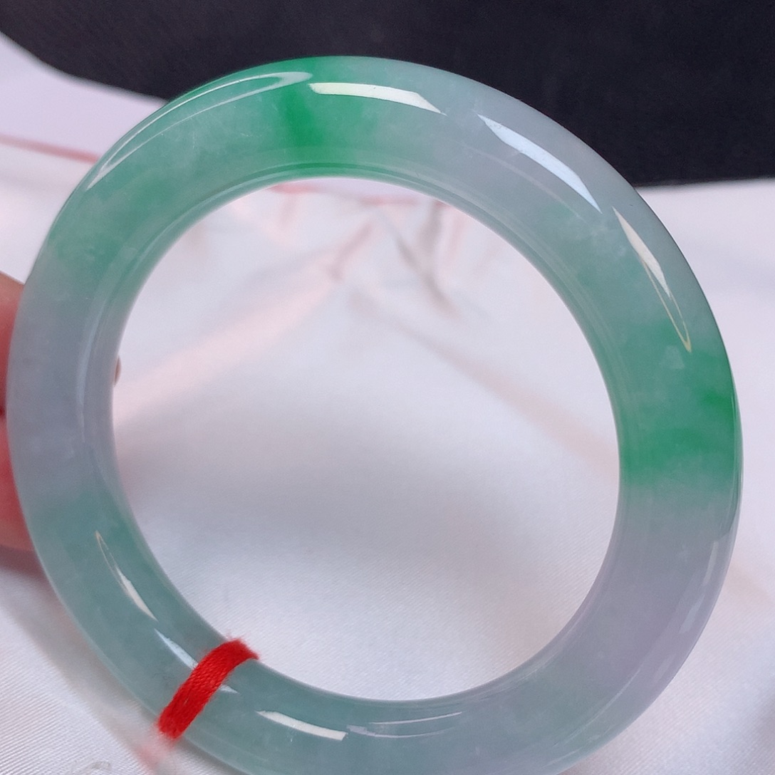 翡翠手镯未镶嵌55 翡翠手镯