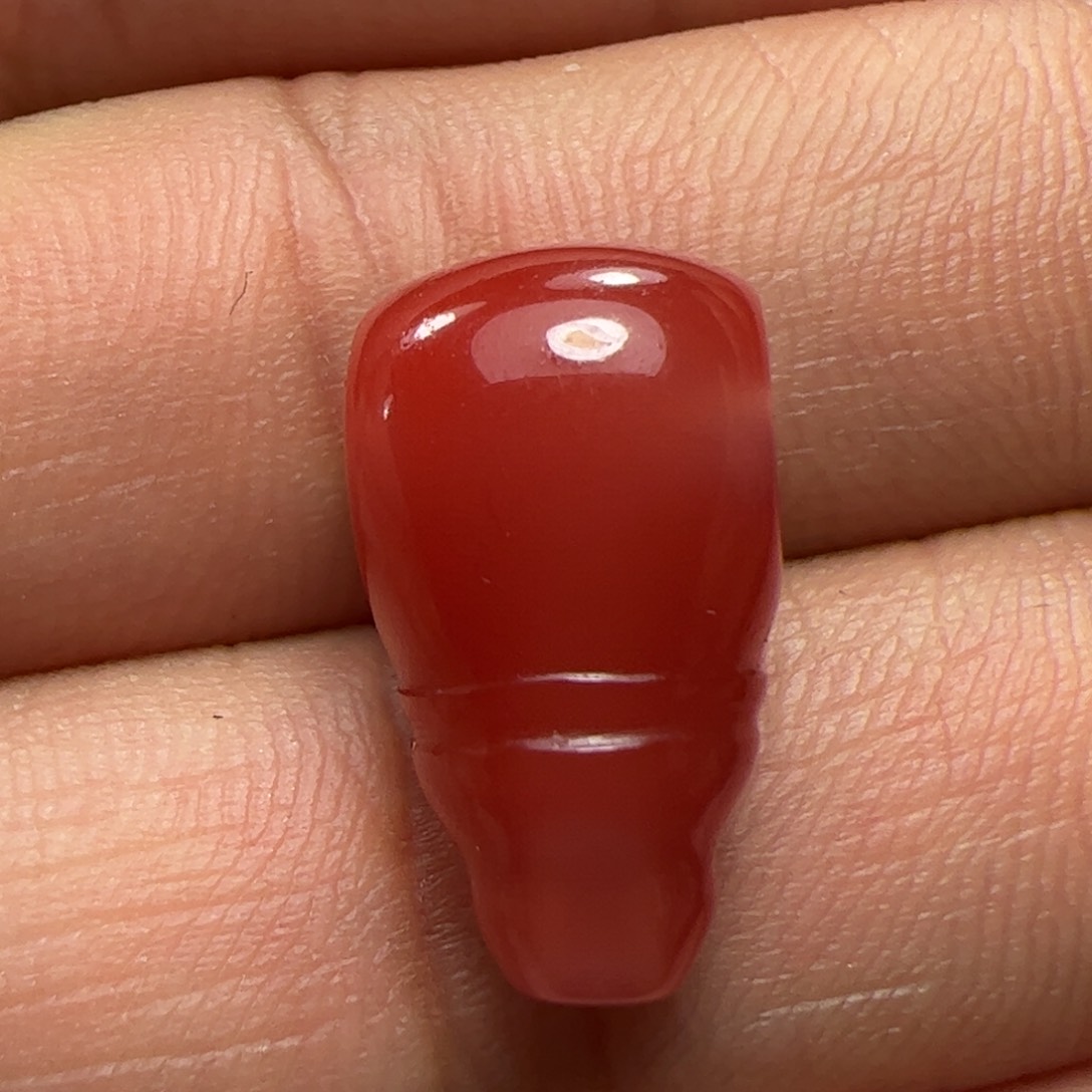 南红玛瑙三通未镶嵌