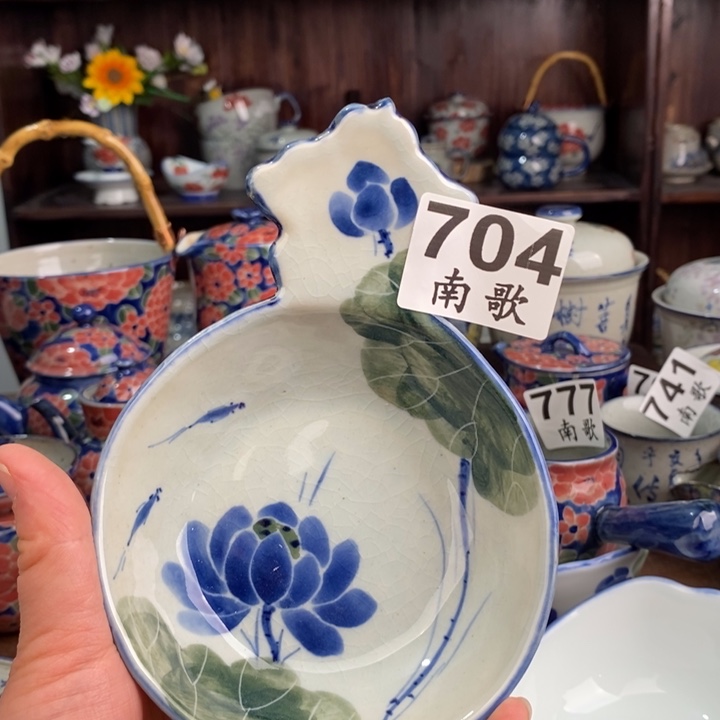 摆件bhhhhjuhhhjjjjjjj