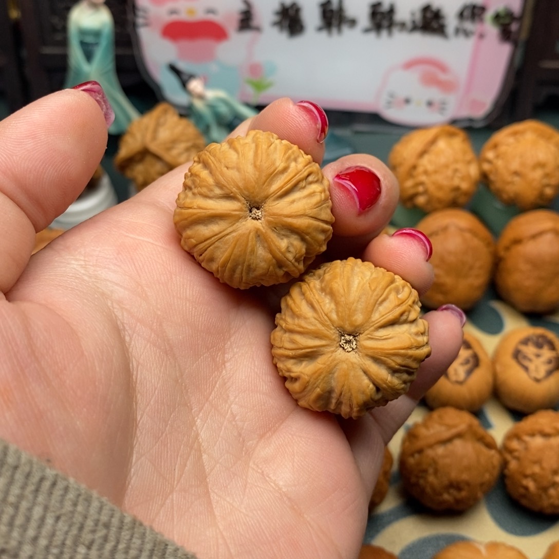 文玩核桃把件祝****盛四棱