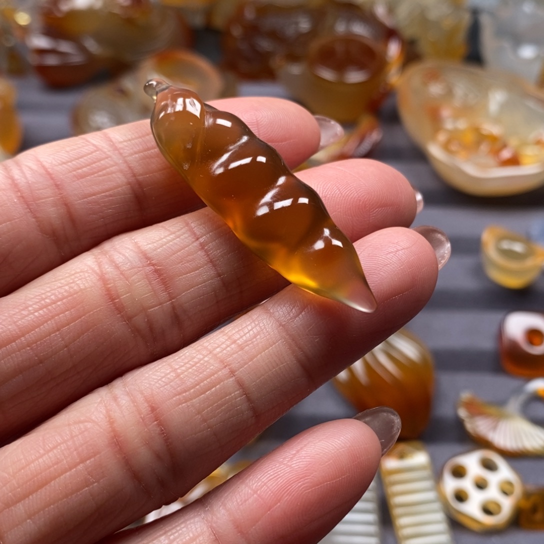 玛瑙/玉髓未镶嵌颈饰