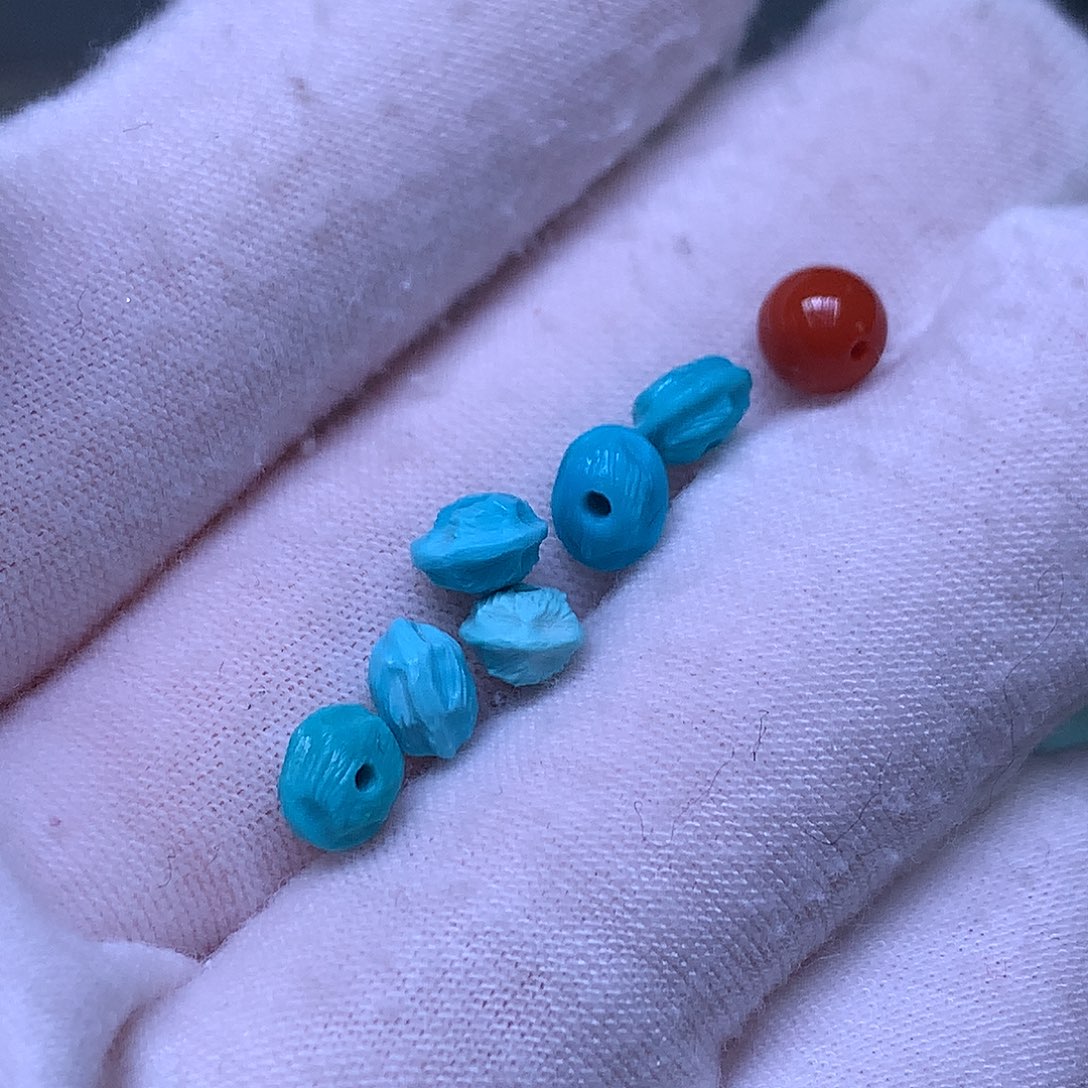 南红玛瑙未镶嵌珠宝奇石
