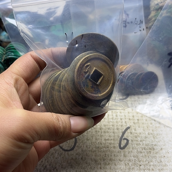 卍***螝锌合金文创工艺品复古铜摆件