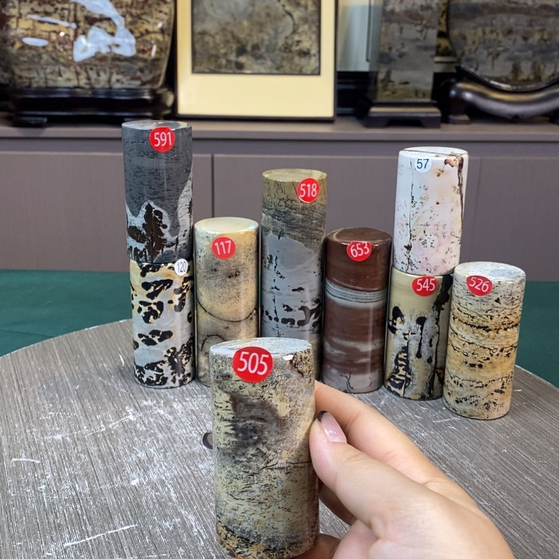 石材广西国画石草花石
