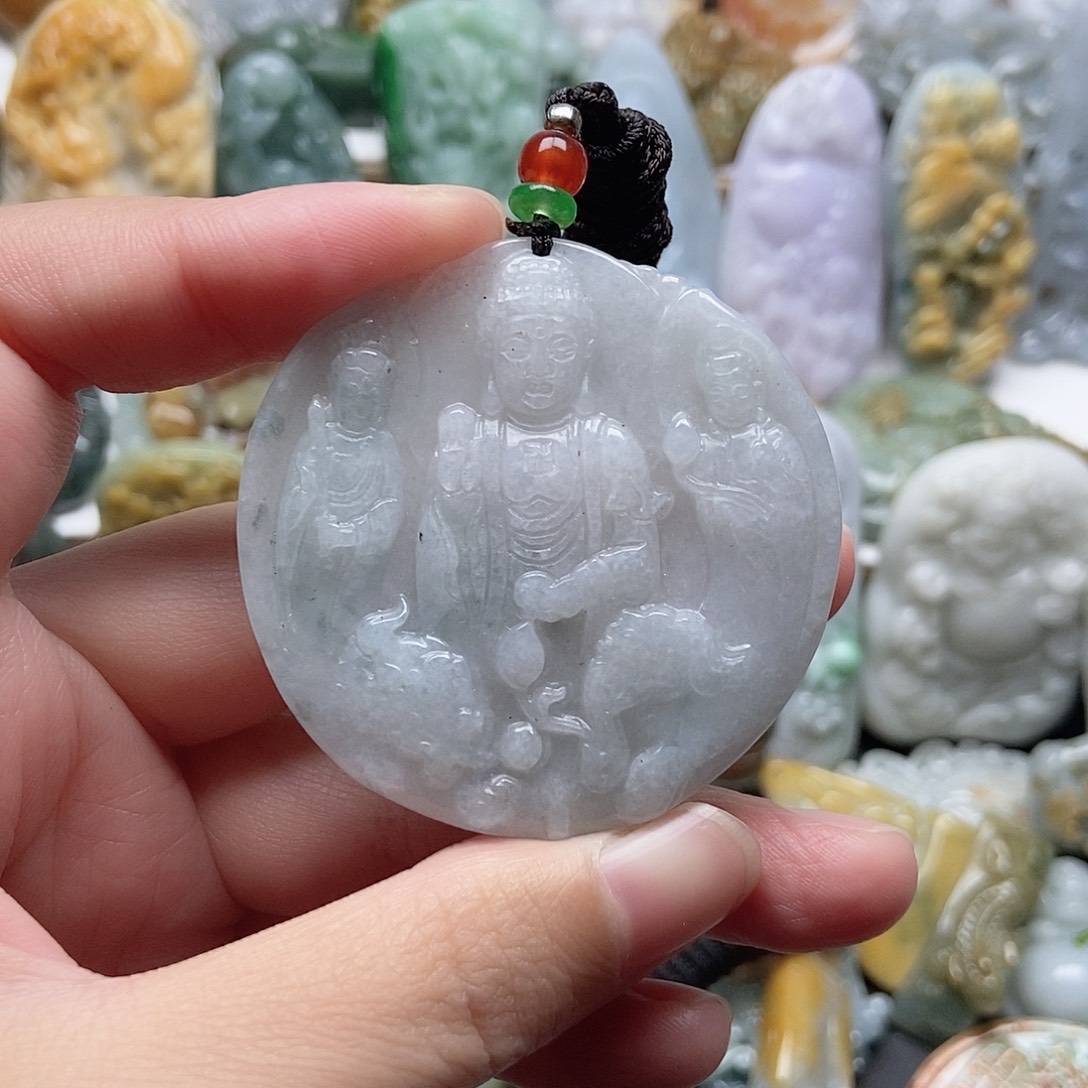 翡翠未镶嵌颈饰翡翠