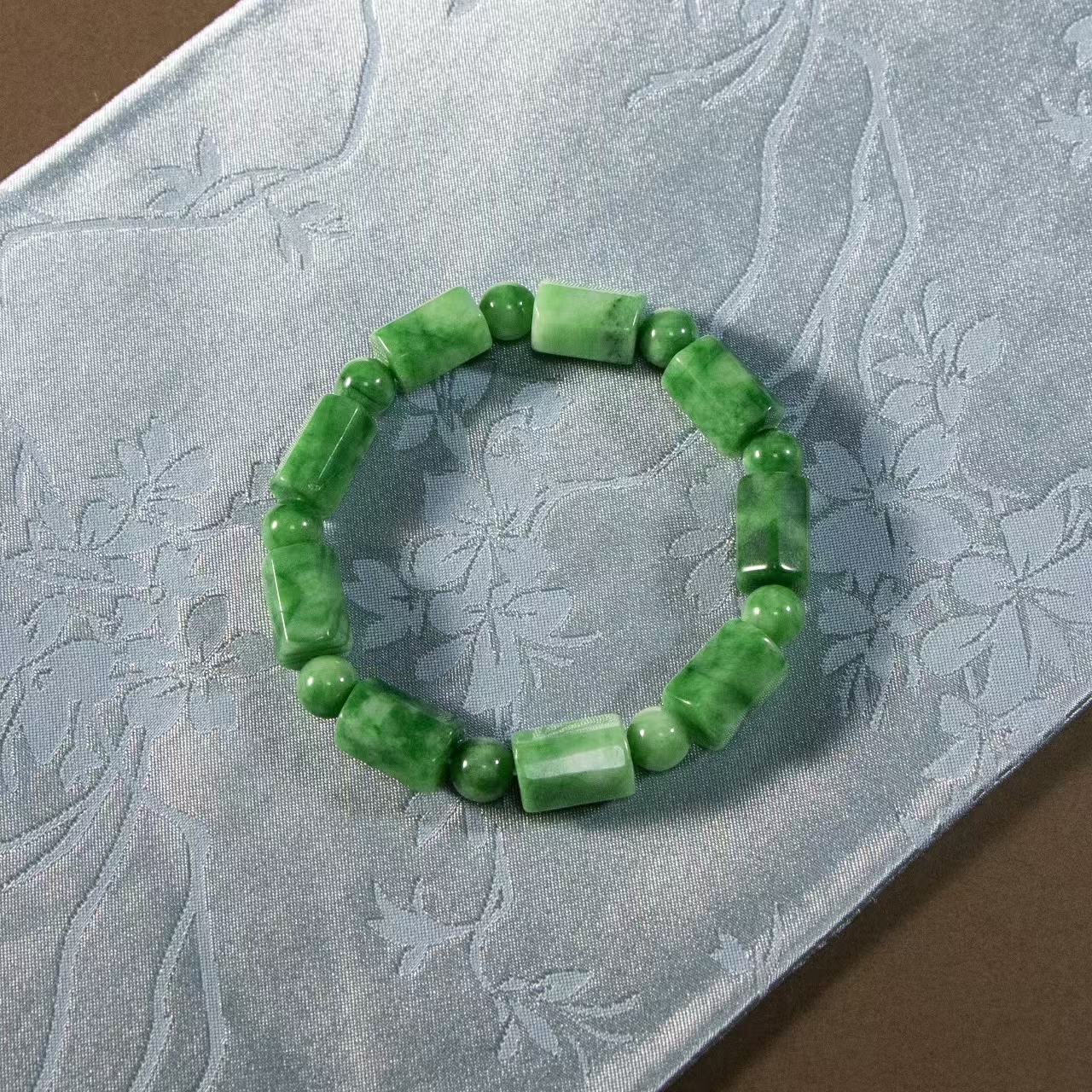 圆山精品天然高等翡翠直管桶珠手串