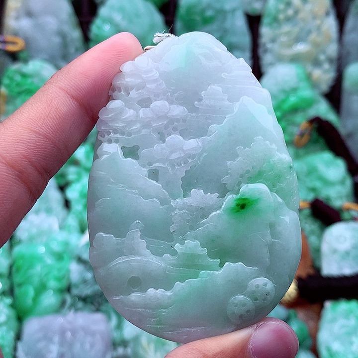 翡翠吊坠(不含链)未镶嵌