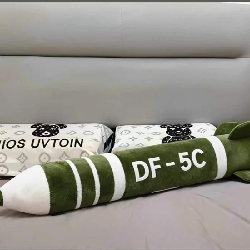 毛绒玩具抱枕火箭61df-5c快递安全感生日礼物送男女孩闺蜜网红