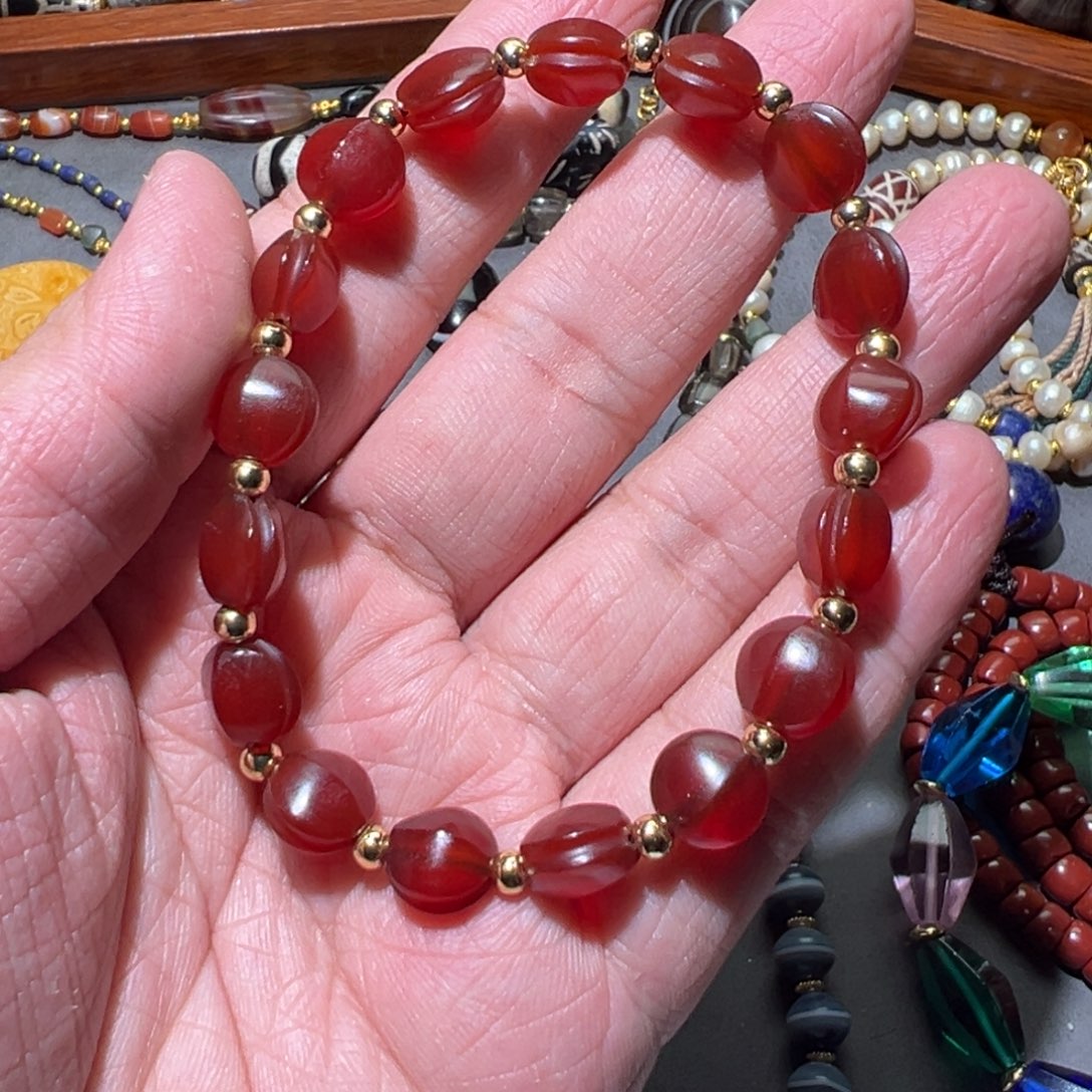 玛瑙/玉髓颈饰未镶嵌