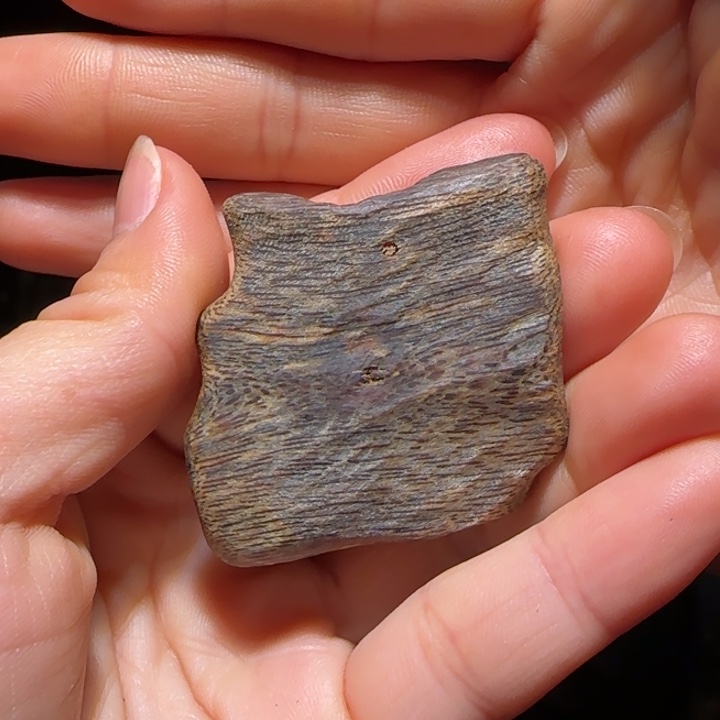 沉香吊坠海南老白棋沉水吊坠12.5克