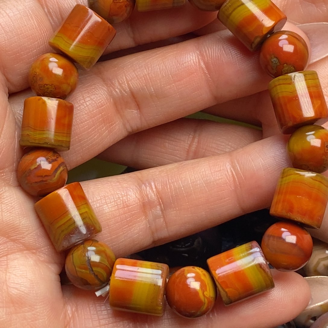 玛瑙/玉髓手链未镶嵌战国红