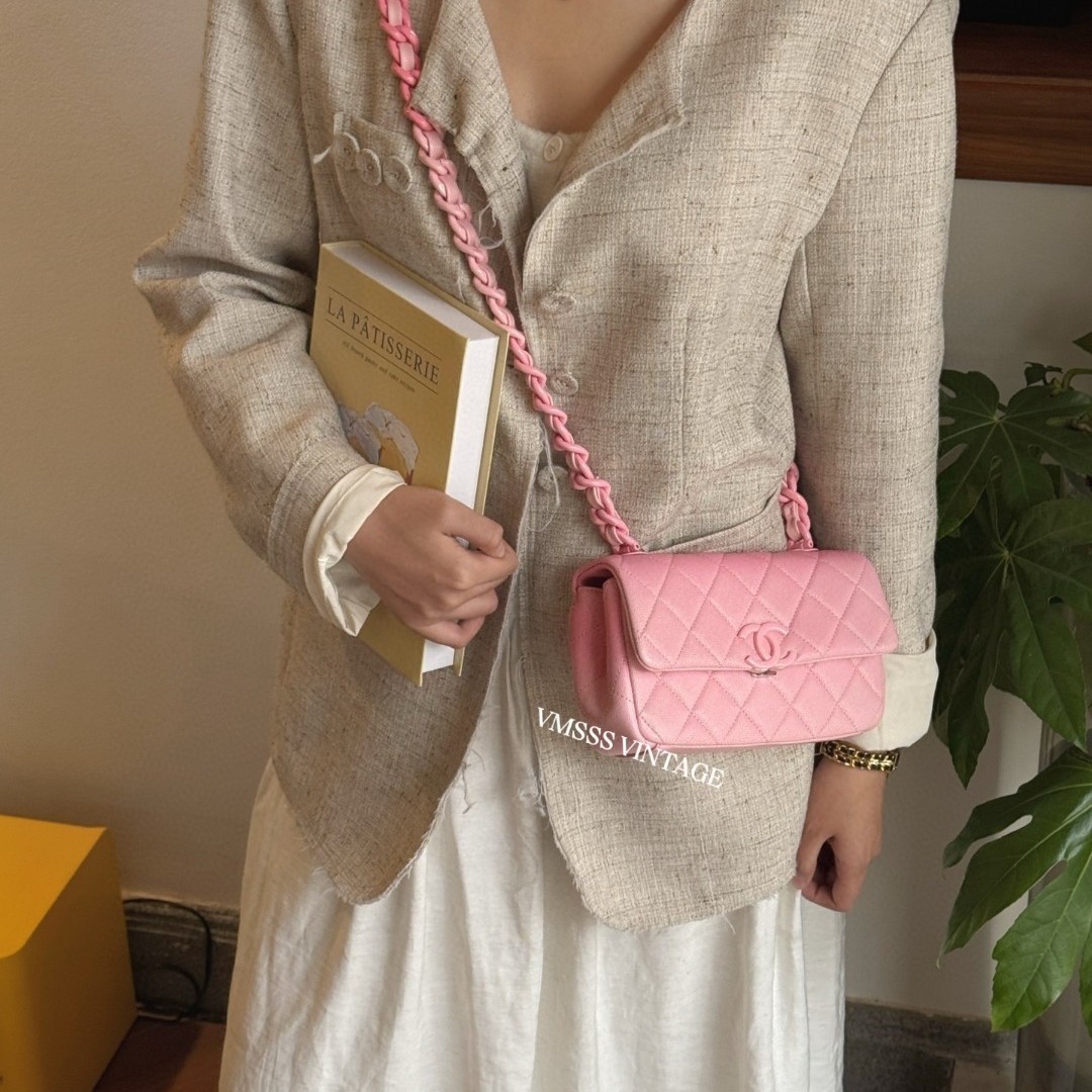 99新 Chanel/香奈儿 24C渐变粉荔枝牛大mini双肩包/34333经典时尚