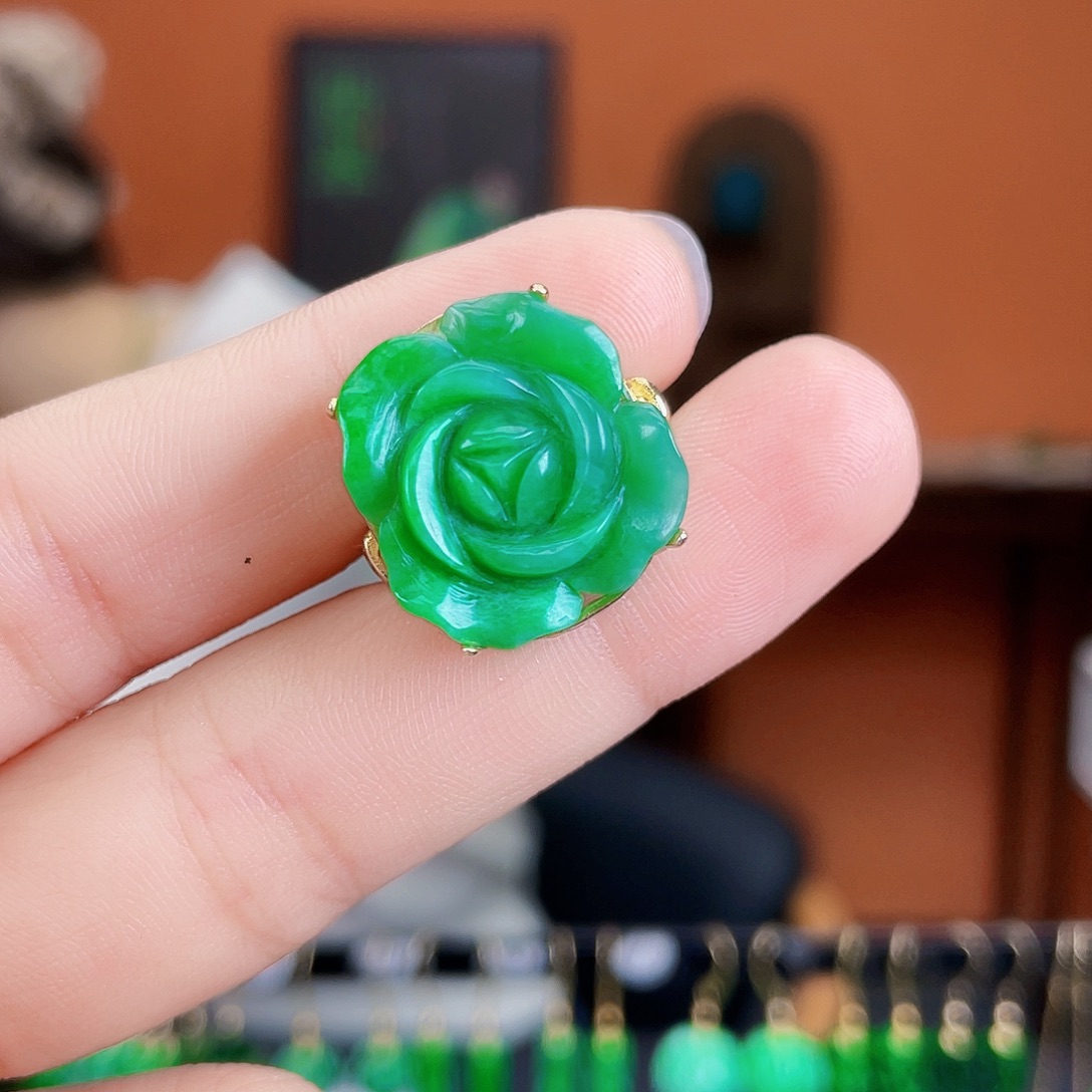 翡翠银S925镶嵌耳饰