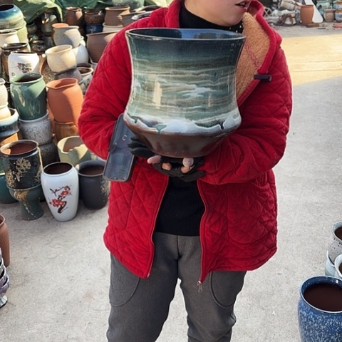 口24高25瑕疵盆子 