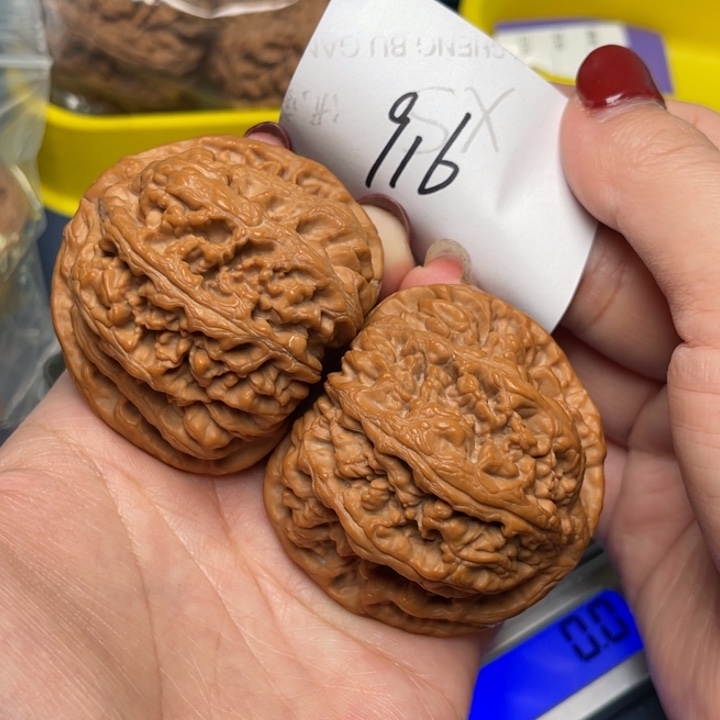 文玩核桃把件粗筋50